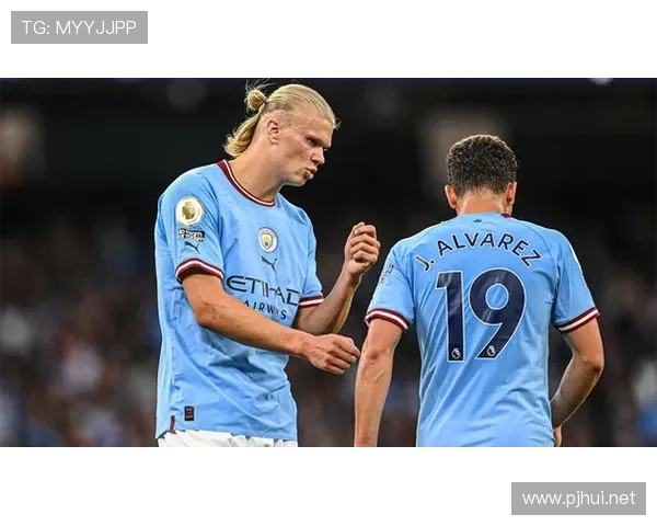 萨卡与马赫雷斯边路技术风格及进攻参与度对比分析