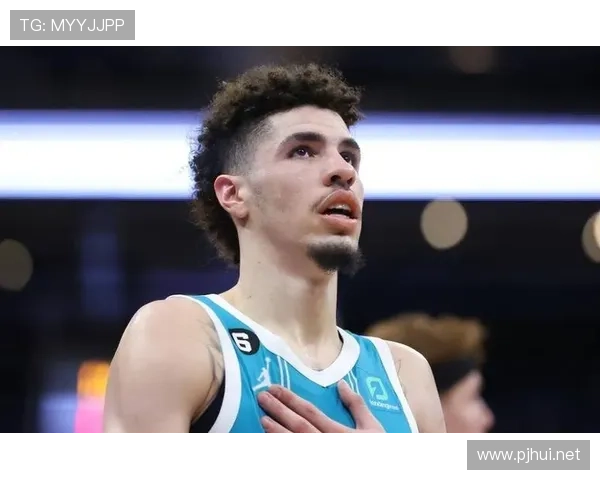 高位压迫关键点：乔纳森·戴维的战术价值